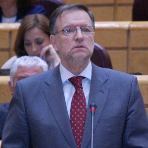 Marcelino Iglesias exige a Rajoy que cumpla su compromiso electoral de actualiza Marcelino Iglesias exige a Rajoy que cumpla su compromiso electoral de actualizar el poder adquisitivo de las pensiones