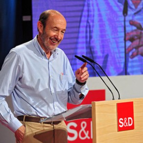 El PSOE "desprivatizará" los hospitales privatizados por el PP porque "la sanid El PSOE "desprivatizará" los hospitales privatizados por el PP porque "la sanidad nunca puede ser un negocio"