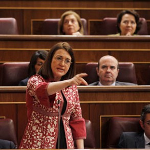 Soraya Rodríguez exige a Rajoy que retire el decreto de becas y la LOMCE y de Soraya Rodríguez exige a Rajoy que retire el decreto de becas y la LOMCE y devuelva al ministro de Educación a las tertulias de donde nunca debió salir