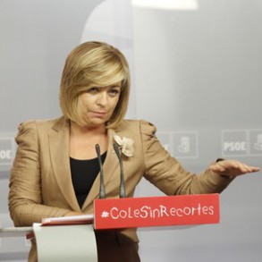 Valenciano denuncia que "mezclar becas con limosnas" demuestra el "nefasto clasi Valenciano denuncia que "mezclar becas con limosnas" demuestra el "nefasto clasismo ideológico" de Wert
