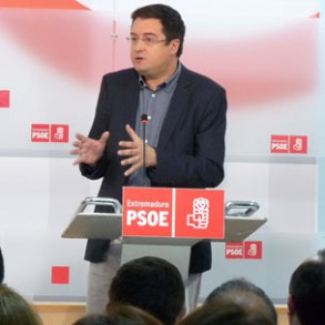 Óscar López fija como prioridades del PSOE para el nuevo curso la defensa de l Óscar López fija como prioridades del PSOE para el nuevo curso la defensa de la educación y la sanidad, y la denuncia del caso Bárcenas