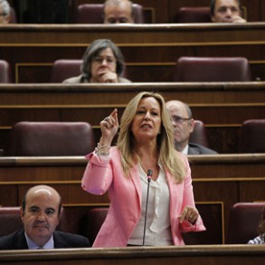 El PSOE denuncia que el copago farmacéutico hospitalario es "la gota que colma El PSOE denuncia que el copago farmacéutico hospitalario es "la gota que colma el vaso", porque "castiga a los enfermos crónicos graves"