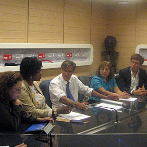 Los socialistas españoles dan la batalla para que Colombia y Perú queden exent Los socialistas españoles dan la batalla para que Colombia y Perú queden exentos de visados para viajar a la Unión Europea