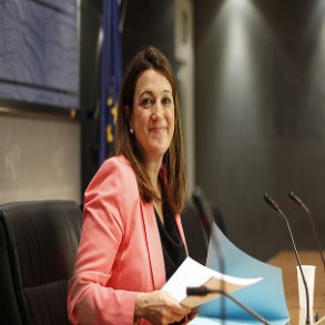 El PP veta que la Casa del Rey y las Cortes Generales expliquen su presupuesto e El PP veta que la Casa del Rey y las Cortes Generales expliquen su presupuesto en el Congreso