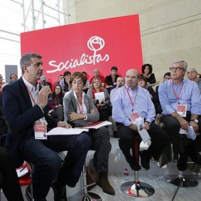El PSOE debate sobre Economía, Laicidad, Reforma Local y Medio Ambiente El PSOE debate sobre Economía, Laicidad, Reforma Local y Medio Ambiente