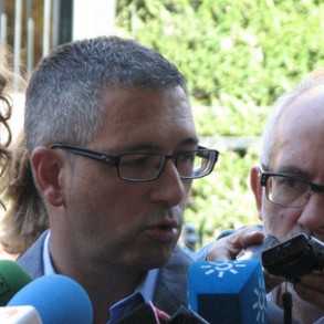 El PSOE afirma que la política energética del PP está empujando a España h El PSOE afirma que la política energética del PP está empujando a España hacia el abismo