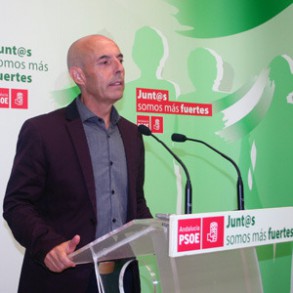 El PSOE afirma que Blesa jugó con la confianza de los ahorradores al engañarle El PSOE afirma que Blesa jugó con la confianza de los ahorradores al engañarles