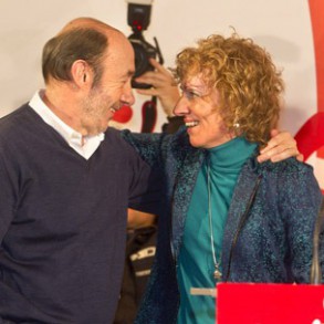 Rubalcaba: La ley del aborto es un cambalache indigno de Rajoy, que, para congra Rubalcaba: La ley del aborto es un cambalache indigno de Rajoy, que, para congraciarse con la extrema derecha, quita libertades a las mujeres