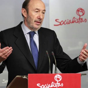Que cada quince días haya un viva a la Constitución y un no al derecho de au Que cada quince días haya un viva a la Constitución y un no al derecho de autodeterminación no arregla el problema con Cataluña
