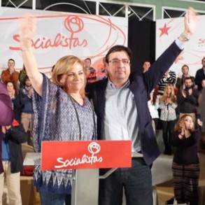 Elena Valenciano desconfía de las promesas de Montoro y le recuerda que el gobi Elena Valenciano desconfía de las promesas de Montoro y le recuerda que el gobierno ha subido 50 veces los impuestos: "Son los que más han subido y los que más han mentido"