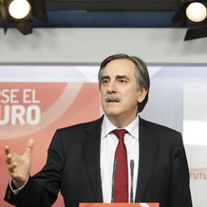 Valeriano Gómez afirma que 16.000 son los empleos basura de la reforma laboral Valeriano Gómez afirma que 16.000 son los empleos basura de la reforma laboral de Rajoy que quiere convertir en norma para hoy y para el futuro