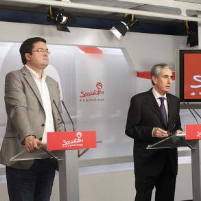 Óscar López: "La preocupación de los españoles por el paro crece, a pesar de Óscar López: "La preocupación de los españoles por el paro crece, a pesar de la propaganda oficial de Rajoy y su Gobierno sobre recuperación y creación de empleo"