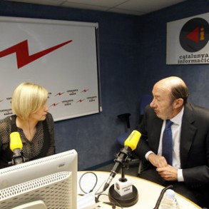 Rubalcaba: el resultado del debate del Congreso "no es el final", sino que deber Rubalcaba: el resultado del debate del Congreso "no es el final", sino que debería ser el inicio "de un diálogo" para buscar una solución constitucional para Cataluña