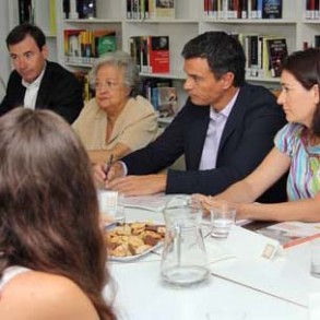 El PSOE presentará una batería de iniciativas en defensa de las mujeres y de l El PSOE presentará una batería de iniciativas en defensa de las mujeres y de los menores víctimas de la violencia de género