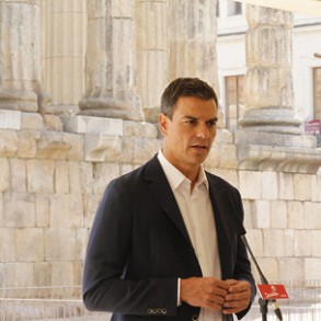 Pedro Sánchez cree que los datos del paro y la precariedad del empleo son una e Pedro Sánchez cree que los datos del paro y la precariedad del empleo son una enmienda a la totalidad a la reforma laboral