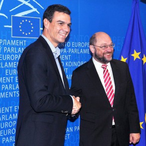 Pedro Sánchez: "Estamos muy lejos de votar sí a la Comisión Europea propu Pedro Sánchez: "Estamos muy lejos de votar sí a la Comisión Europea propuesta por Juncker"