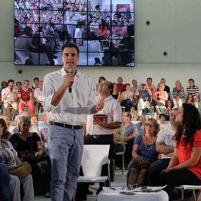 Pedro Sánchez: "Estamos moviendo el cambio con los ciudadanos" Pedro Sánchez: "Estamos moviendo el cambio con los ciudadanos"