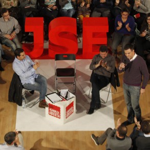 Pedro Sánchez: "Us estimem. Volem una Catalunya a la vanguardia del canvi a Esp Pedro Sánchez: "Us estimem. Volem una Catalunya a la vanguardia del canvi a Espanya"