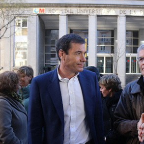Tomás Gómez anuncia medidas judiciales si los gobiernos del PP, tanto el Centr Tomás Gómez anuncia medidas judiciales si los gobiernos del PP, tanto el Central como el de la Comunidad de Madrid, no aseguran los tratamientos a enfermos de hepatitis C