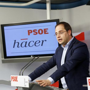 César Luena: "La defensa de la igualdad, la recuperación de los derechos socia César Luena: "La defensa de la igualdad, la recuperación de los derechos sociales y la defensa de las clases medias y trabajadoras son las prioridades del PSOE para 2015"