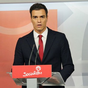 Pedro Sánchez ve "paradójico" que "el PP apruebe ayer en solitario endurecer e Pedro Sánchez ve "paradójico" que "el PP apruebe ayer en solitario endurecer el Código Penal y hoy salga Bárcenas de prisión", algo que "nos avergüenza a todos"