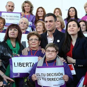El PSOE rinde homenaje al tren de la libertad en el primer aniversario de la mov El PSOE rinde homenaje al tren de la libertad en el primer aniversario de la movilización