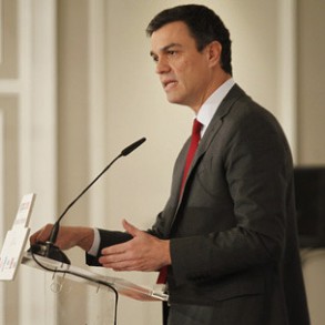 Pedro Sánchez: Los socialistas llevamos años exigiendo el fin de la troika y Pedro Sánchez: Los socialistas llevamos años exigiendo el fin de la troika y el fin de la austeridad