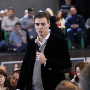 Pedro Sánchez: Rajoy llega al debate sobre el estado de la Nación con el país Pedro Sánchez: Rajoy llega al debate sobre el estado de la Nación con el país sumido en más paro, más pobreza laboral, más desigualdad e inseguridad