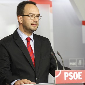 Antonio Hernando: Después de tantas mentiras y tantos incumplimientos, no nos Antonio Hernando: Después de tantas mentiras y tantos incumplimientos, no nos podemos creer las nuevas promesas de Rajoy