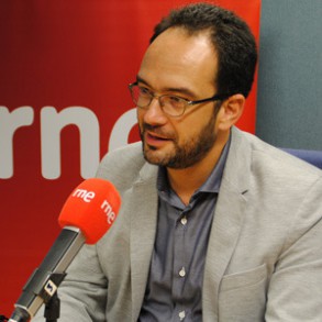 Antonio Hernando: Hubo más empatía e identificación con Pedro Sánchez que Antonio Hernando: Hubo más empatía e identificación con Pedro Sánchez que con un Presidente triunfalista que perdió los papeles
