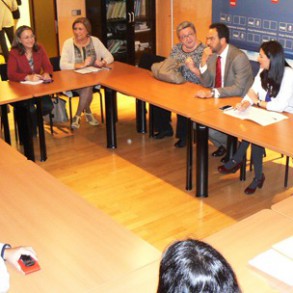 PSOE acusa a PP y Ciudadanos de utilizar los derechos de las mujeres como mercan PSOE acusa a PP y Ciudadanos de utilizar los derechos de las mujeres como mercancía electoral