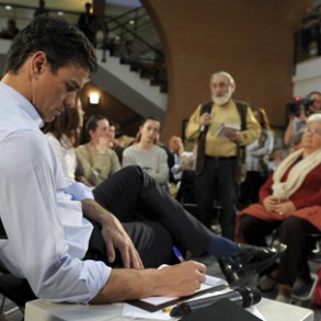 Pedro Sánchez: "La mejor política económica es apostar por la educación púb Pedro Sánchez: "La mejor política económica es apostar por la educación pública"