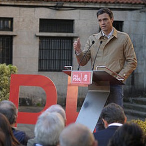 Pedro Sánchez denuncia que Rajoy "tiene el dudoso honor de ser el presidente de Pedro Sánchez denuncia que Rajoy "tiene el dudoso honor de ser el presidente de la democracia que más comparecencias ha rechazado: 70 en casi 4 años"