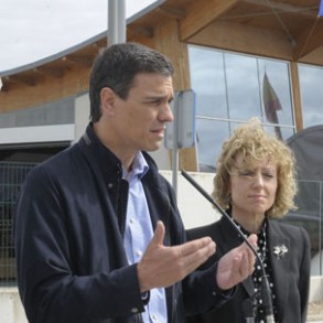 Pedro Sánchez y el PSOE apuestan por la reindustrialización de España, fr Pedro Sánchez y el PSOE apuestan por la reindustrialización de España, frente a la precariedad laboral que ofrece el PP