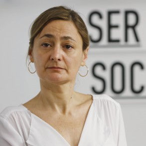 LUZ RODRÍGUEZ apoya las reivindicaciones de los trabajadores de Correos y certi LUZ RODRÍGUEZ apoya las reivindicaciones de los trabajadores de Correos y certifica el compromiso del PSOE en la defensa del Servicio Público Postal