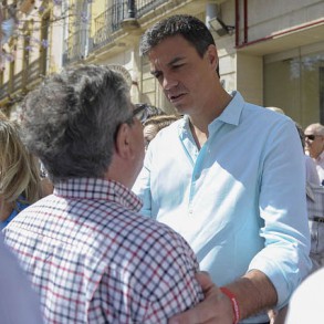 Pedro Sánchez: "Rajoy sabe que va a perder las elecciones porque ha gobernado c Pedro Sánchez: "Rajoy sabe que va a perder las elecciones porque ha gobernado contra la mayoría y a favor de una minoría, la de la amnistía fiscal"