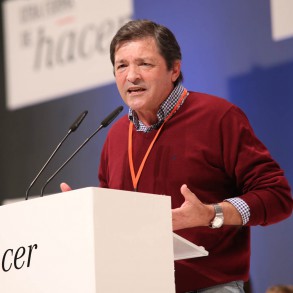 JAVIER FERNÁNDEZ: Es en la escuela donde mejor se corrige la desigualdad JAVIER FERNÁNDEZ: Es en la escuela donde mejor se corrige la desigualdad