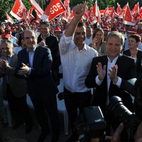 Pedro Sánchez: "No es el momento de dividir nuestra fuerza, sino de unirla vota Pedro Sánchez: "No es el momento de dividir nuestra fuerza, sino de unirla votando al PSOE para ganar al PP"
