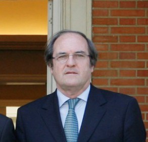 Ubide y Gabilondo se integran en el equipo de expertos formado por Pedro Sánche Ubide y Gabilondo se integran en el equipo de expertos formado por Pedro Sánchez