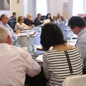 Las CCAA contrarias a la LOMCE piden al ministro de Educación recuperar el co Las CCAA contrarias a la LOMCE piden al ministro de Educación recuperar el consenso que nunca se debió abandonar y subrayan que la polémica ley será derogada más pronto que tarde