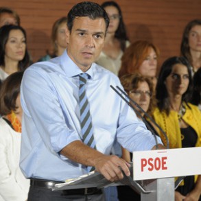 Pedro Sánchez presenta el Acuerdo Social, Político e Institucional contra la V Pedro Sánchez presenta el Acuerdo Social, Político e Institucional contra la Violencia de Género