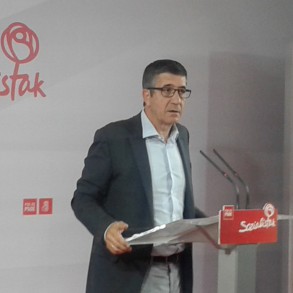 Patxi López: "El tiempo de Rajoy como presidente se ha agotado y Pedro Sánchez Patxi López: "El tiempo de Rajoy como presidente se ha agotado y Pedro Sánchez y los socialistas construiremos una España más justa"