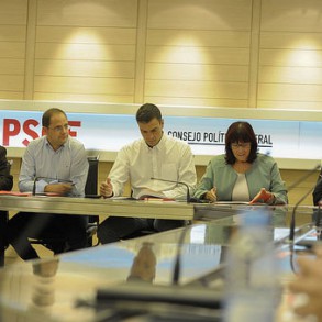 Las CCAA y ayuntamientos socialistas se comprometen a recibir y atender a lo Las CCAA y ayuntamientos socialistas se comprometen a recibir y atender a los refugiados que les correspondan