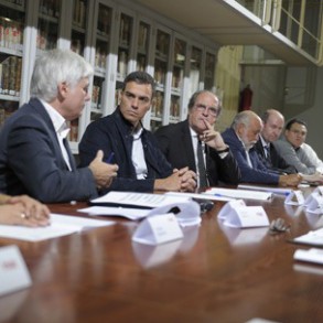 Pedro Sánchez presenta el Acuerdo social y político por la Educación en Esp Pedro Sánchez presenta el Acuerdo social y político por la Educación en España
