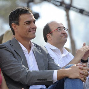 Pedro Sánchez: Pido el voto a la mayoría de catalanes porque el Socialista es Pedro Sánchez: Pido el voto a la mayoría de catalanes porque el Socialista es el único partido que puede garantizar que no vuelva Mas, una Cataluña europeísta en una España unida y un crecimiento con empleo y derechos