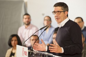 Patxi López: “Rajoy no da la cara porque tiene miedo a la verdad, al debate, Patxi López