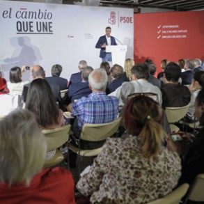 Sánchez: "Al igual que Mas es culpable de la fractura en Cataluña; Rajoy es re