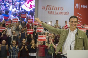 El PSOE, Trending Topic durante 12 horas seguidas con el hashtag #VotaPSOE Pedro Sánchez mitin de Tomelloso