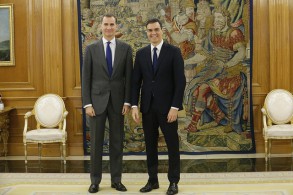 Pedro Sánchez: “Hoy es el turno de Rajoy. Si fracasa en su investidura, el PS Pedro Sánchez con el Rey