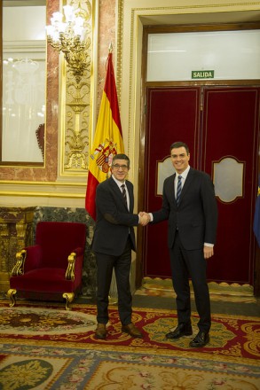 PEDRO SÁNCHEZ SE SOMETERÁ AL DEBATE DE INVESTIDURA EL 2 DE MARZO Patxi López y Pedro Sánchez